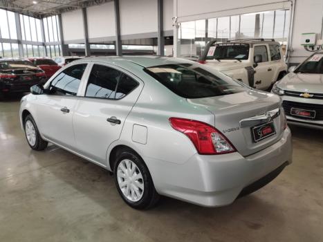 NISSAN Versa Sedan 1.0 12V 4P FLEX V-DRIVE, Foto 9