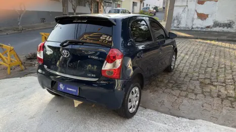 TOYOTA Etios Hatch 1.5 16V 4P FLEX XS, Foto 4