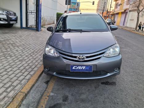 TOYOTA Etios Sedan 1.5 16V 4P FLEX XS, Foto 2