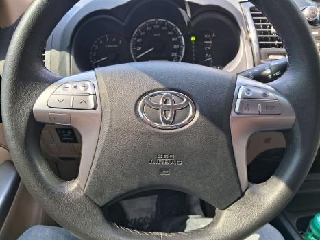 TOYOTA Hilux SW4 2.7 16V 4P FLEX SR 7 LUGARES AUTOMTICO, Foto 5