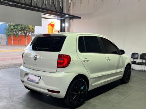 VOLKSWAGEN Fox 1.0 4P TREND FLEX, Foto 10