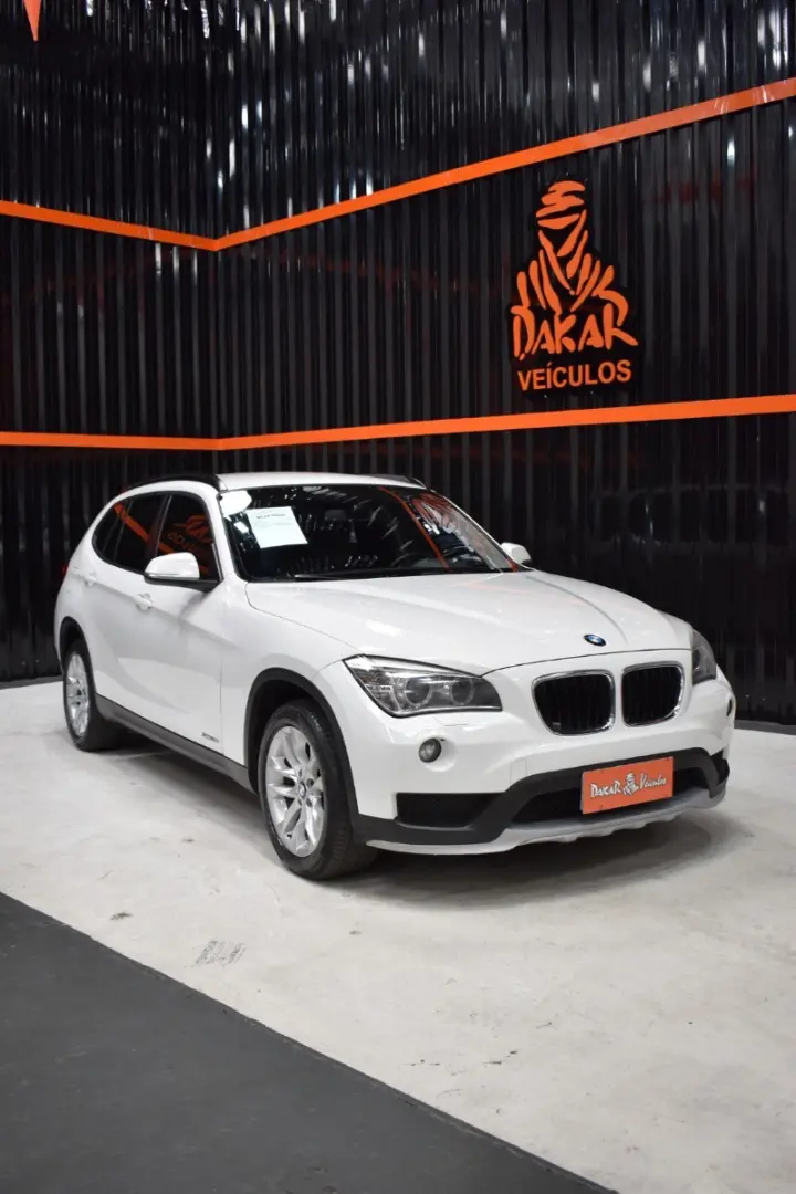 BMW X1 - Foto