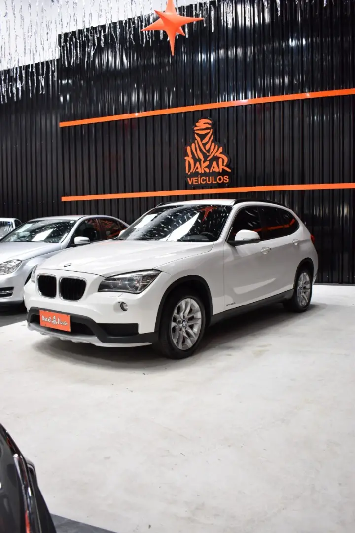 BMW X1 - Foto