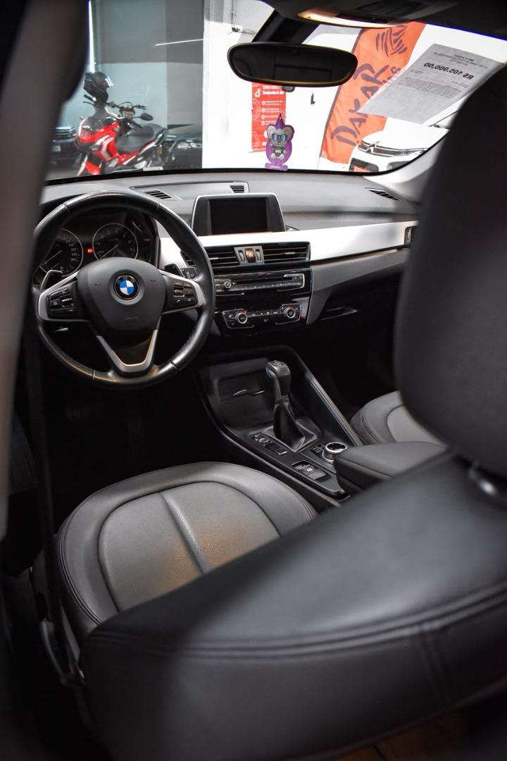 BMW X1 - Foto