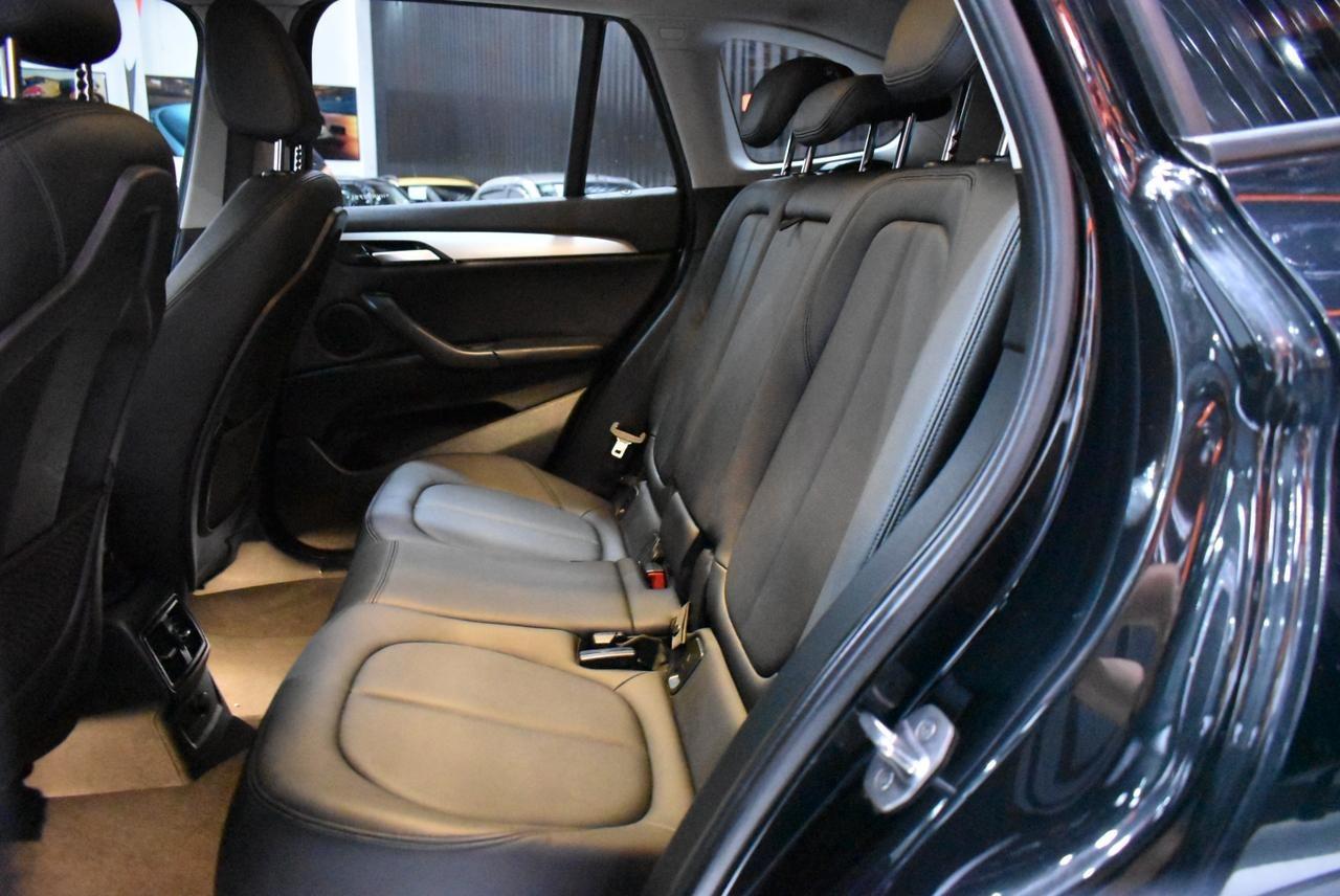 BMW X1 - Foto