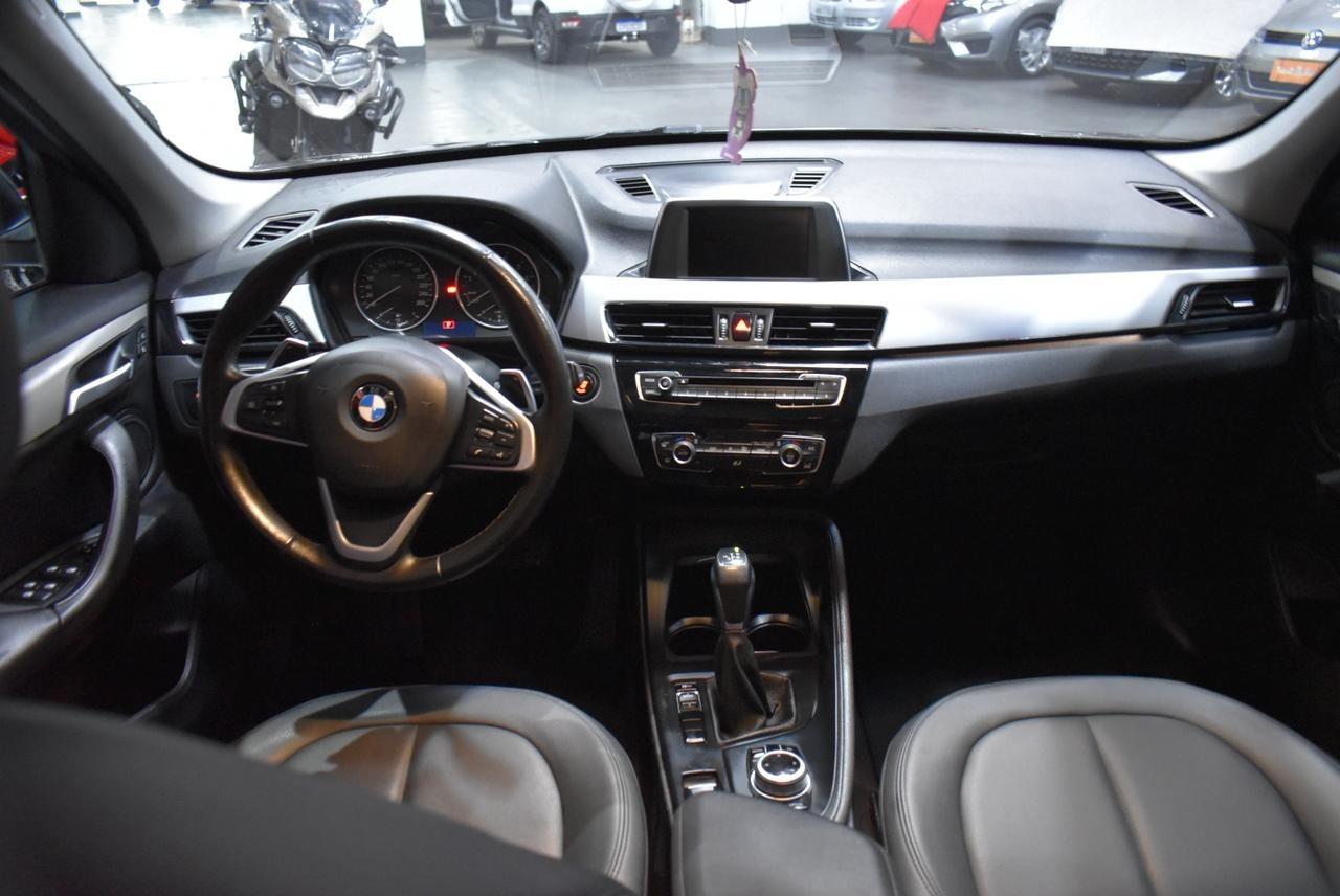 BMW X1 - Foto
