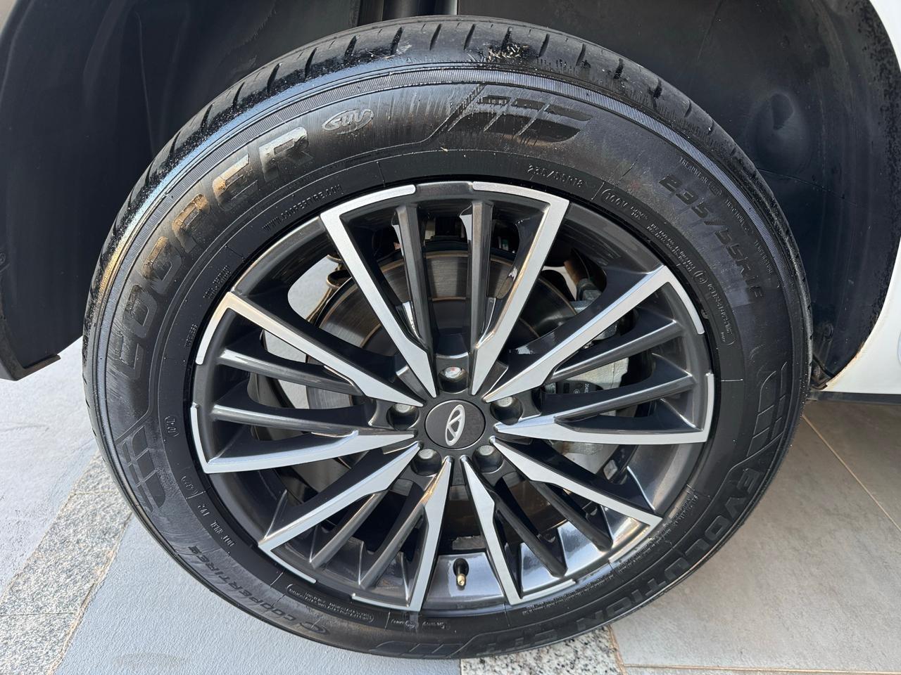 CHERY Tiggo 8 Pro - Foto