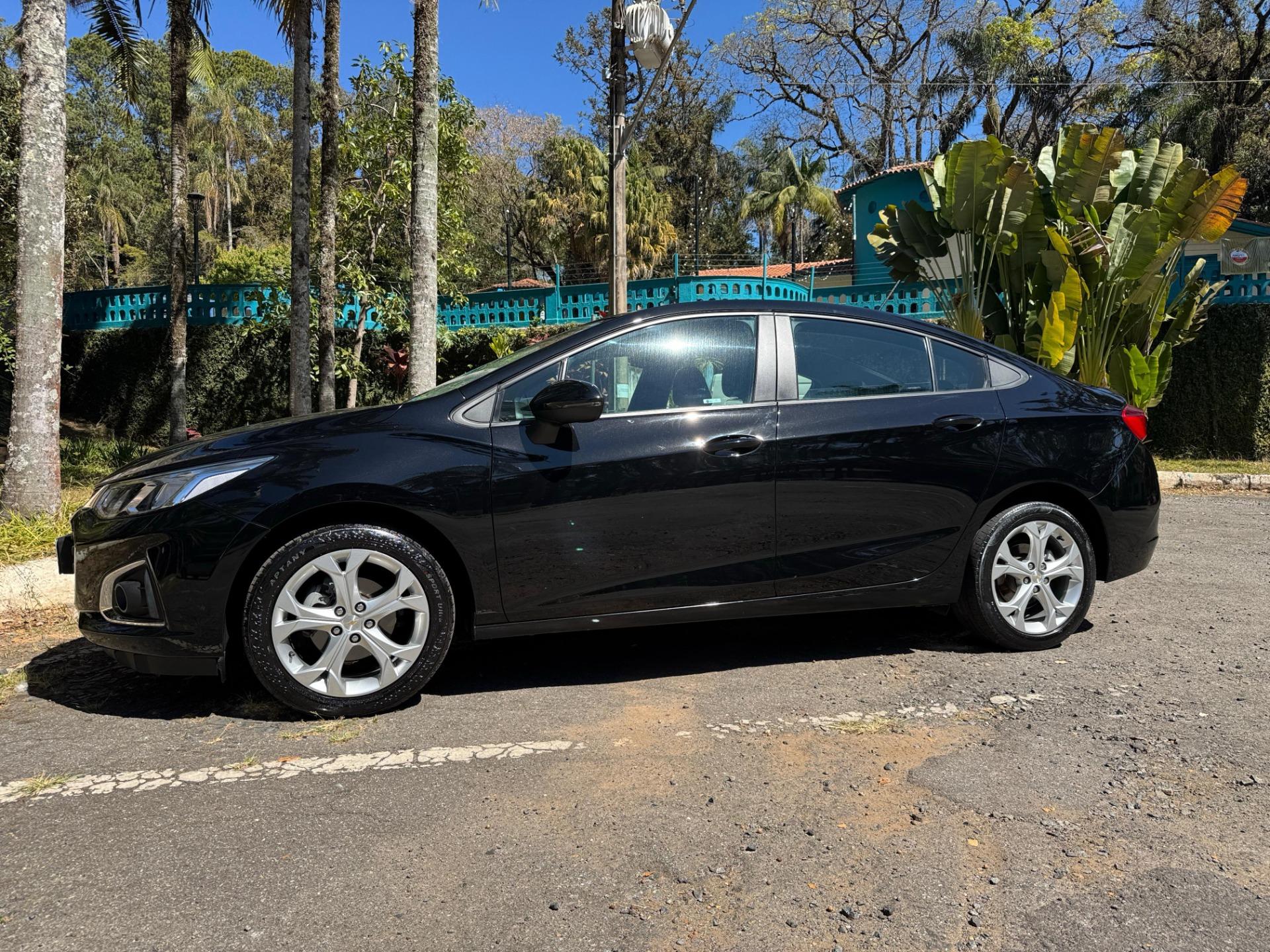 CHEVROLET Cruze Hatch - Foto