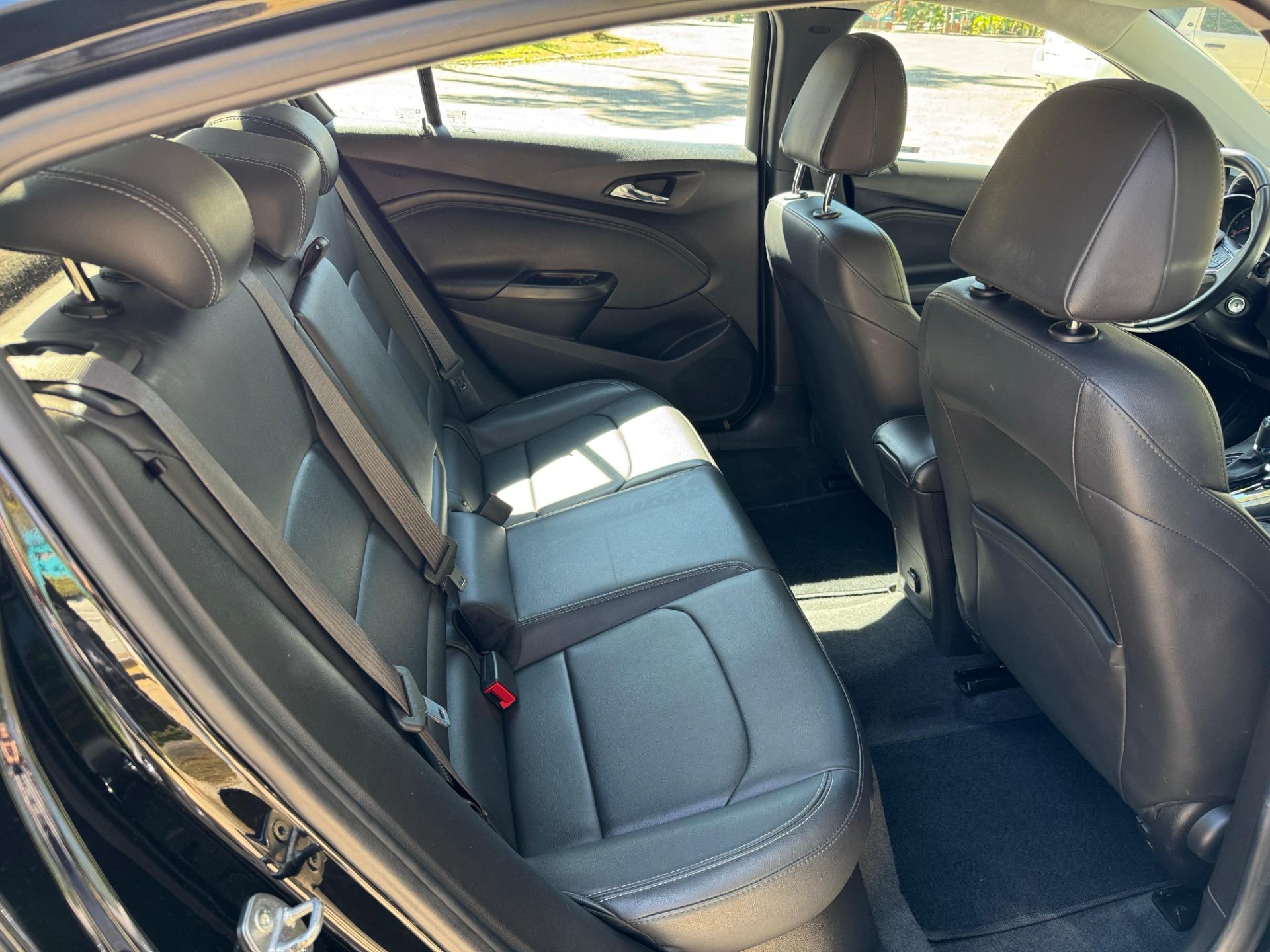 CHEVROLET Cruze Hatch - Foto