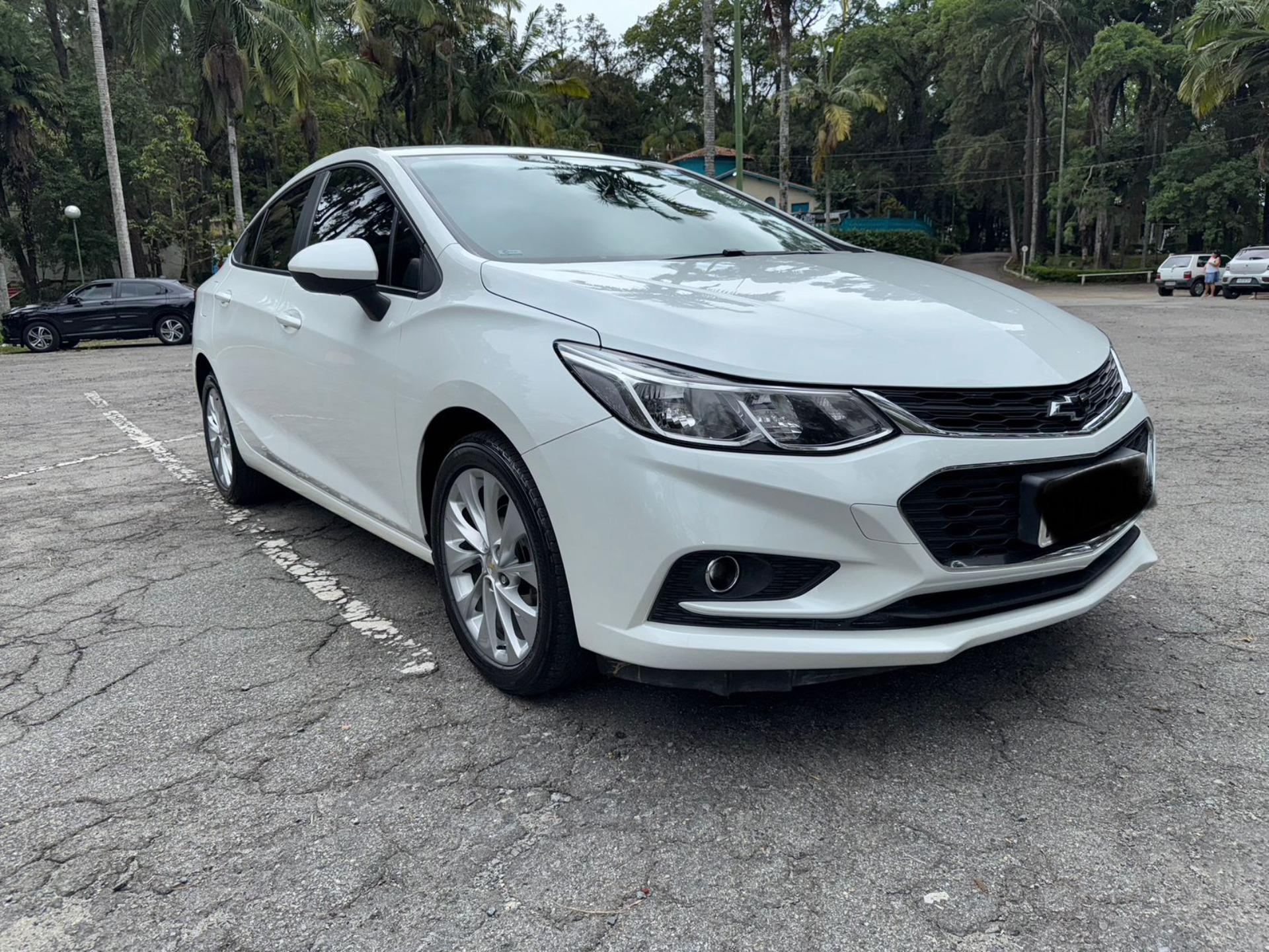 CHEVROLET Cruze Hatch - Foto