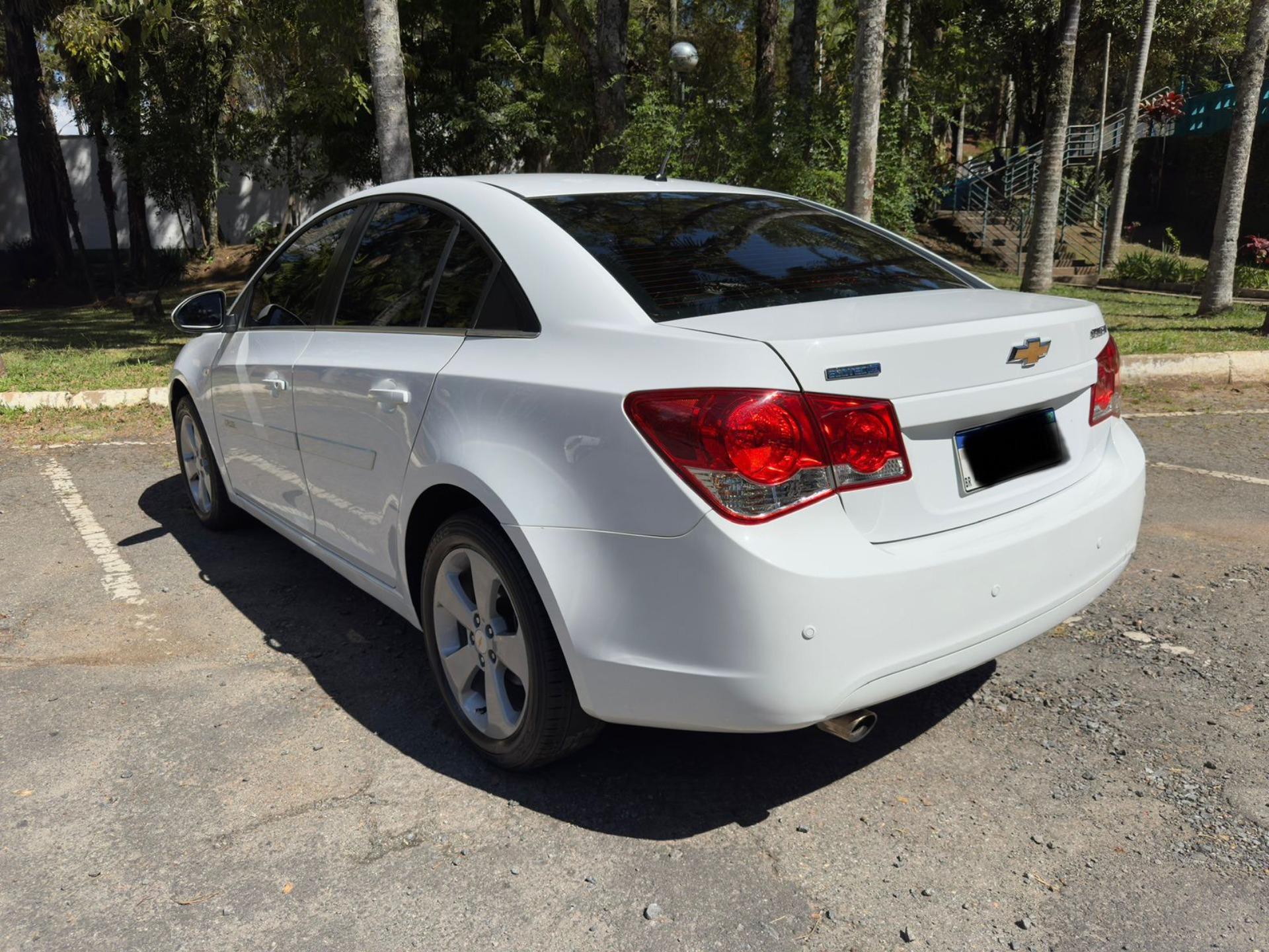 CHEVROLET Cruze Sedan - Foto