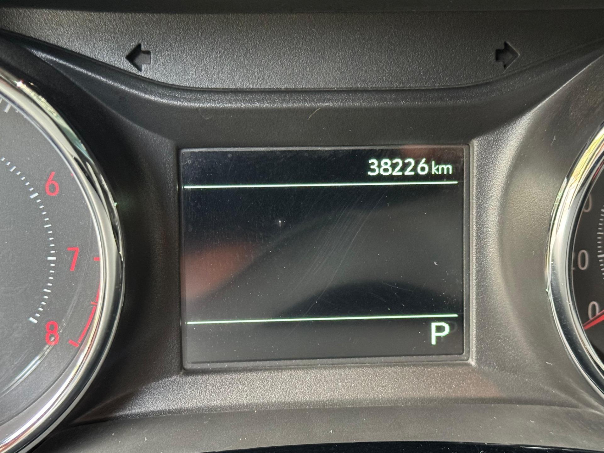 CHEVROLET Montana - Foto