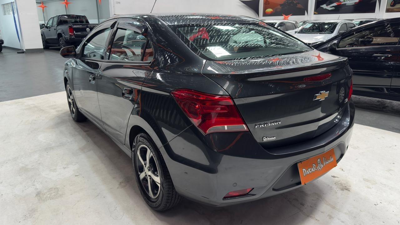 CHEVROLET Prisma - Foto