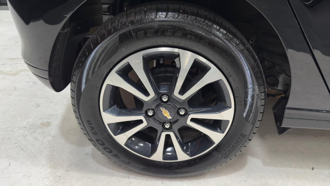 CHEVROLET Prisma - Foto