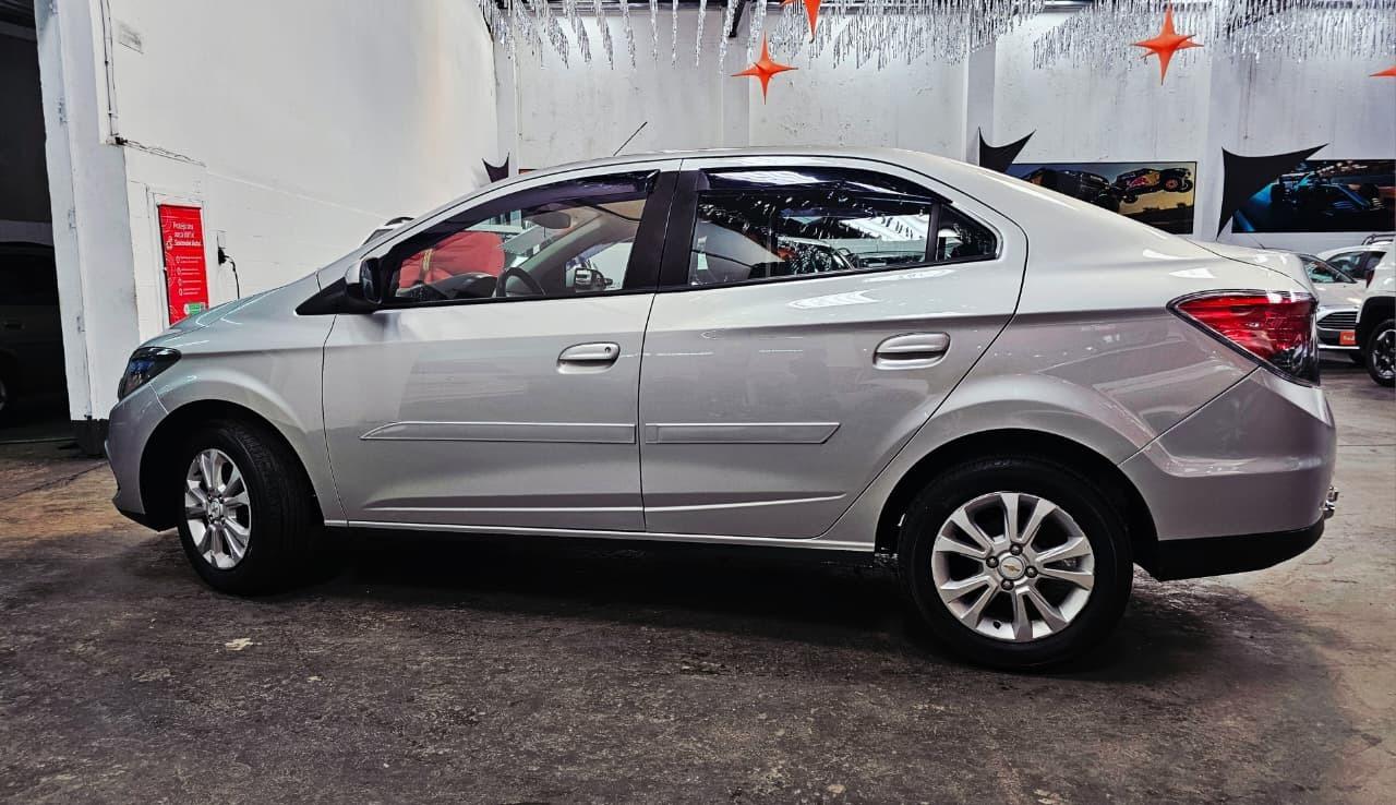 CHEVROLET Prisma - Foto