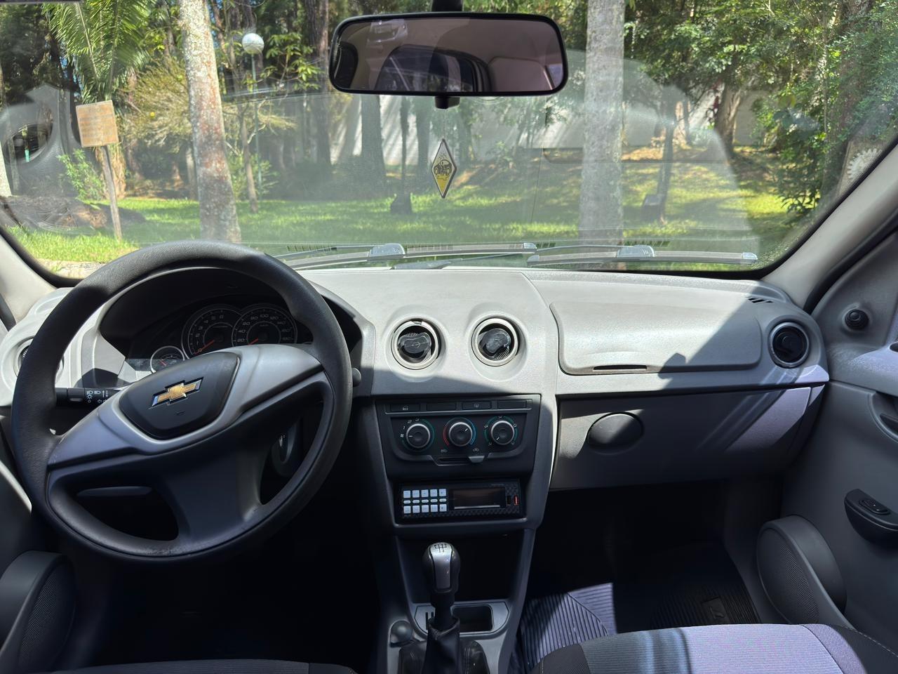 CHEVROLET Prisma - Foto