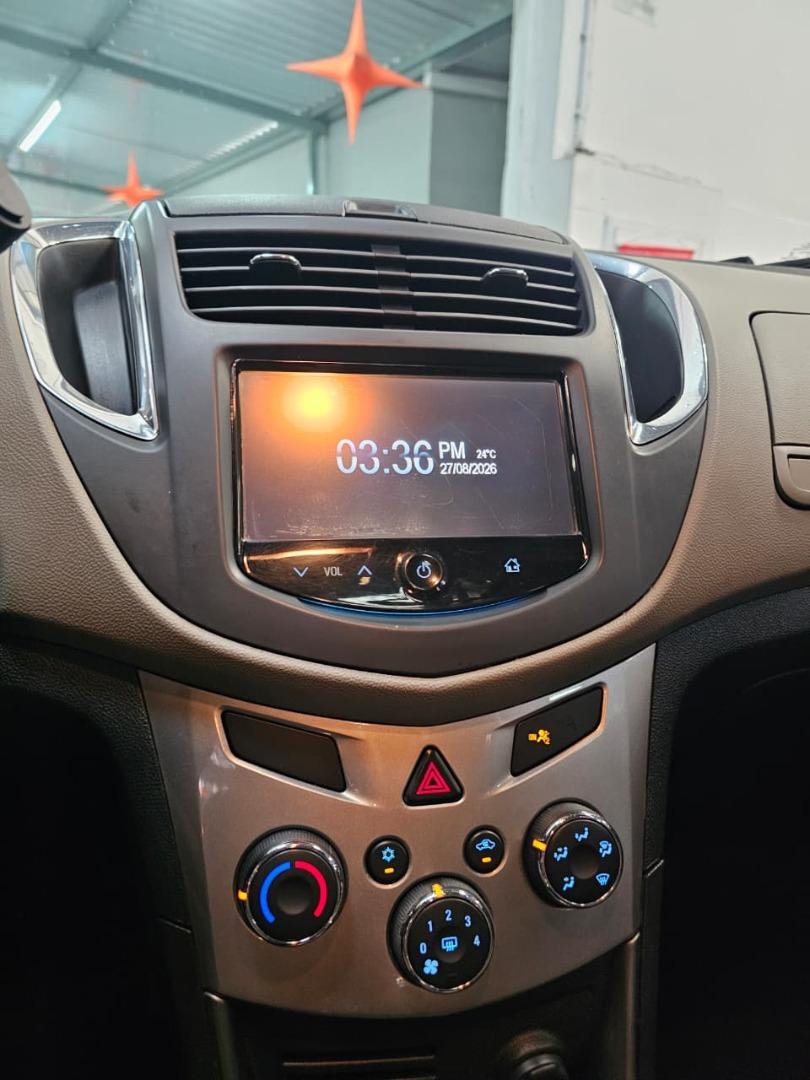 CHEVROLET Tracker - Foto