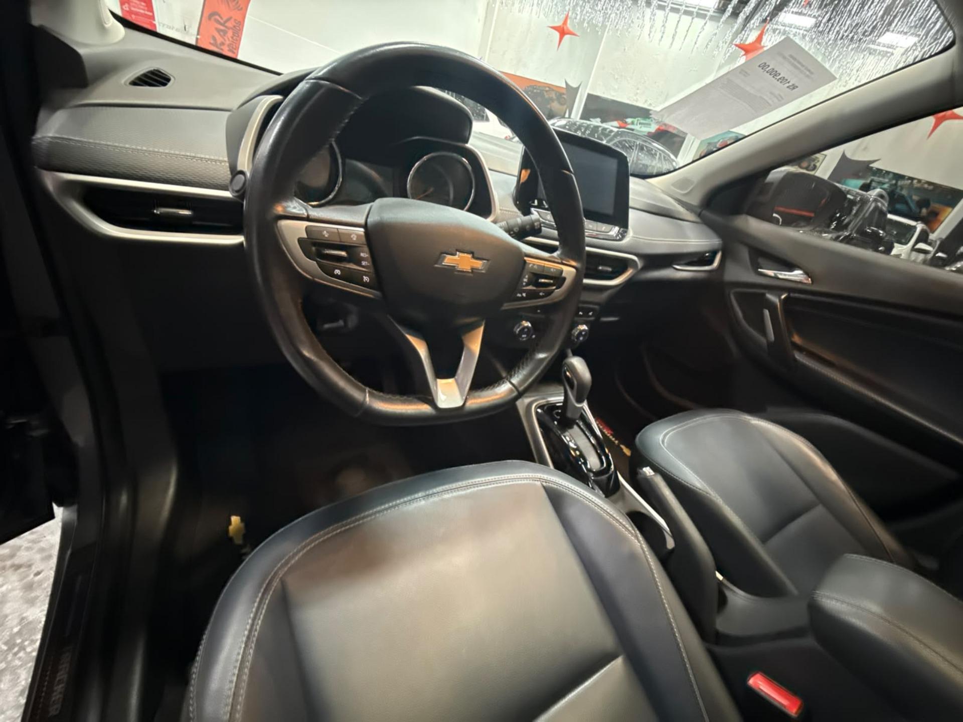 CHEVROLET Tracker - Foto