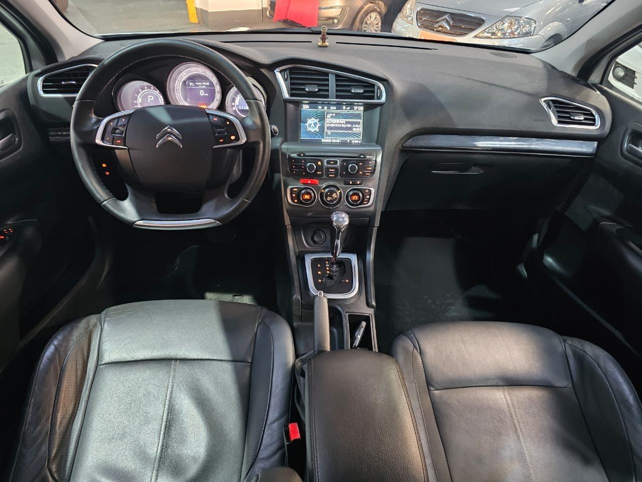 CITROEN C4 Sedan - Foto