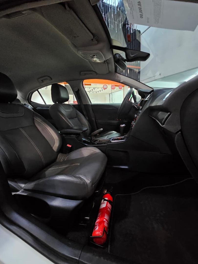 CITROEN C4 Sedan - Foto