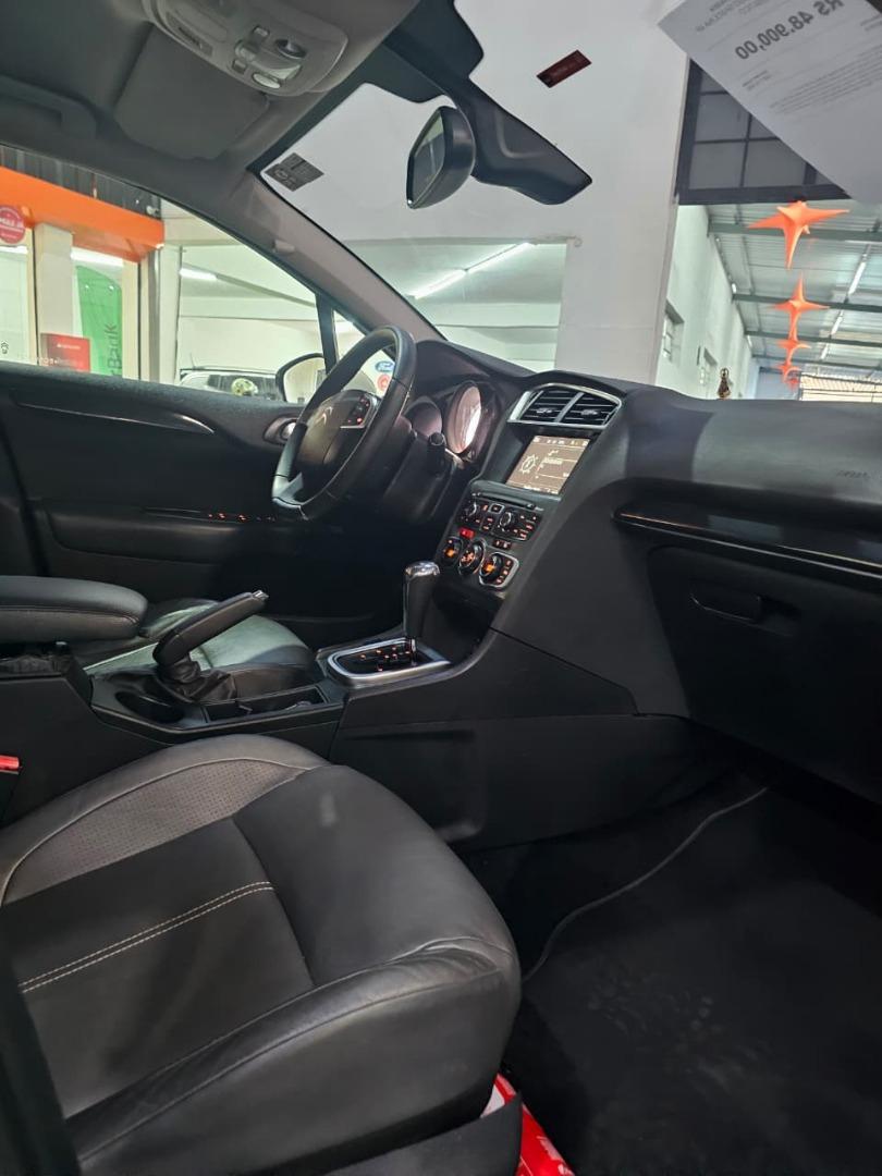 CITROEN C4 Sedan - Foto