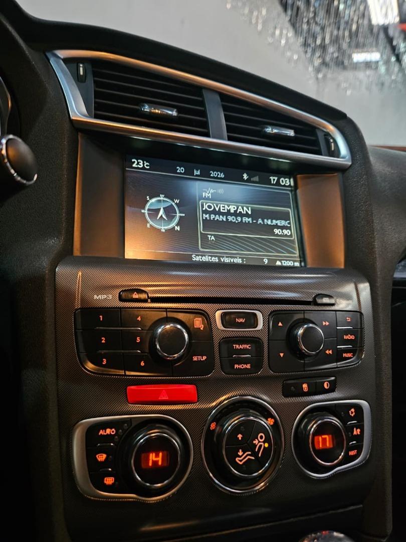 CITROEN C4 Sedan - Foto