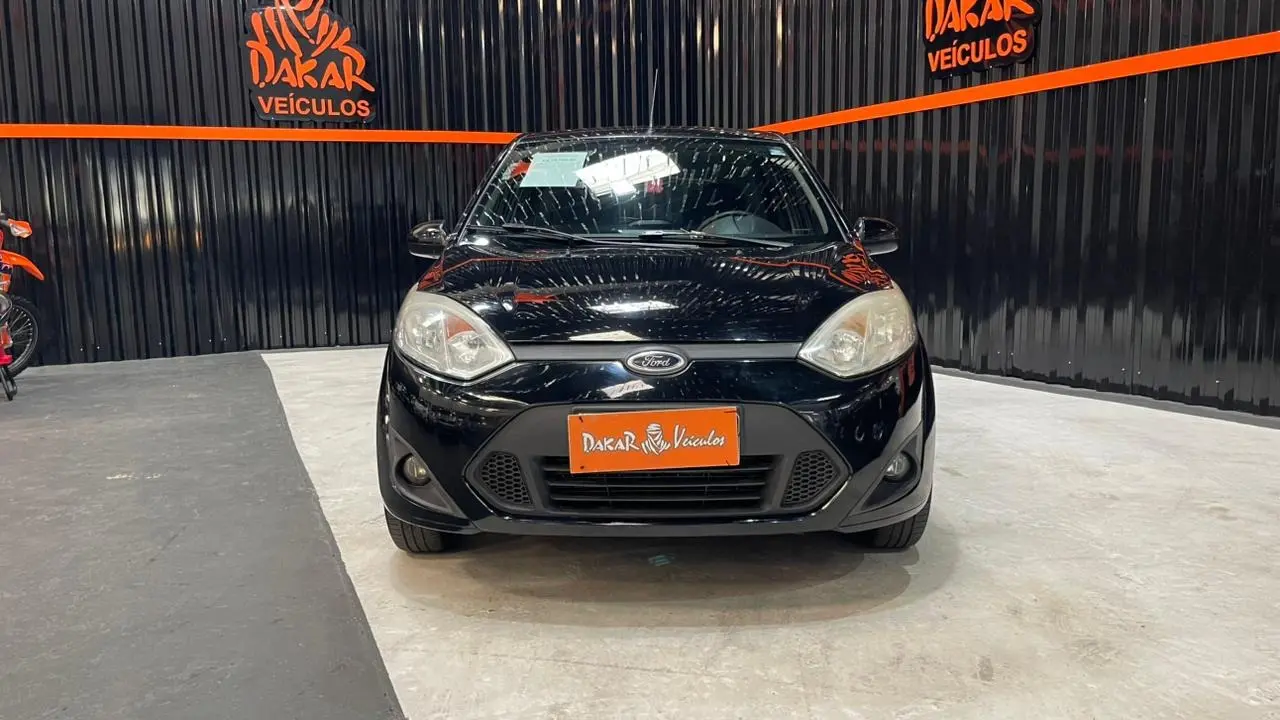 FORD Fiesta Sedan - Foto