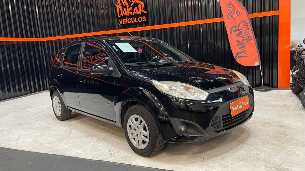 FORD Fiesta Sedan - Foto