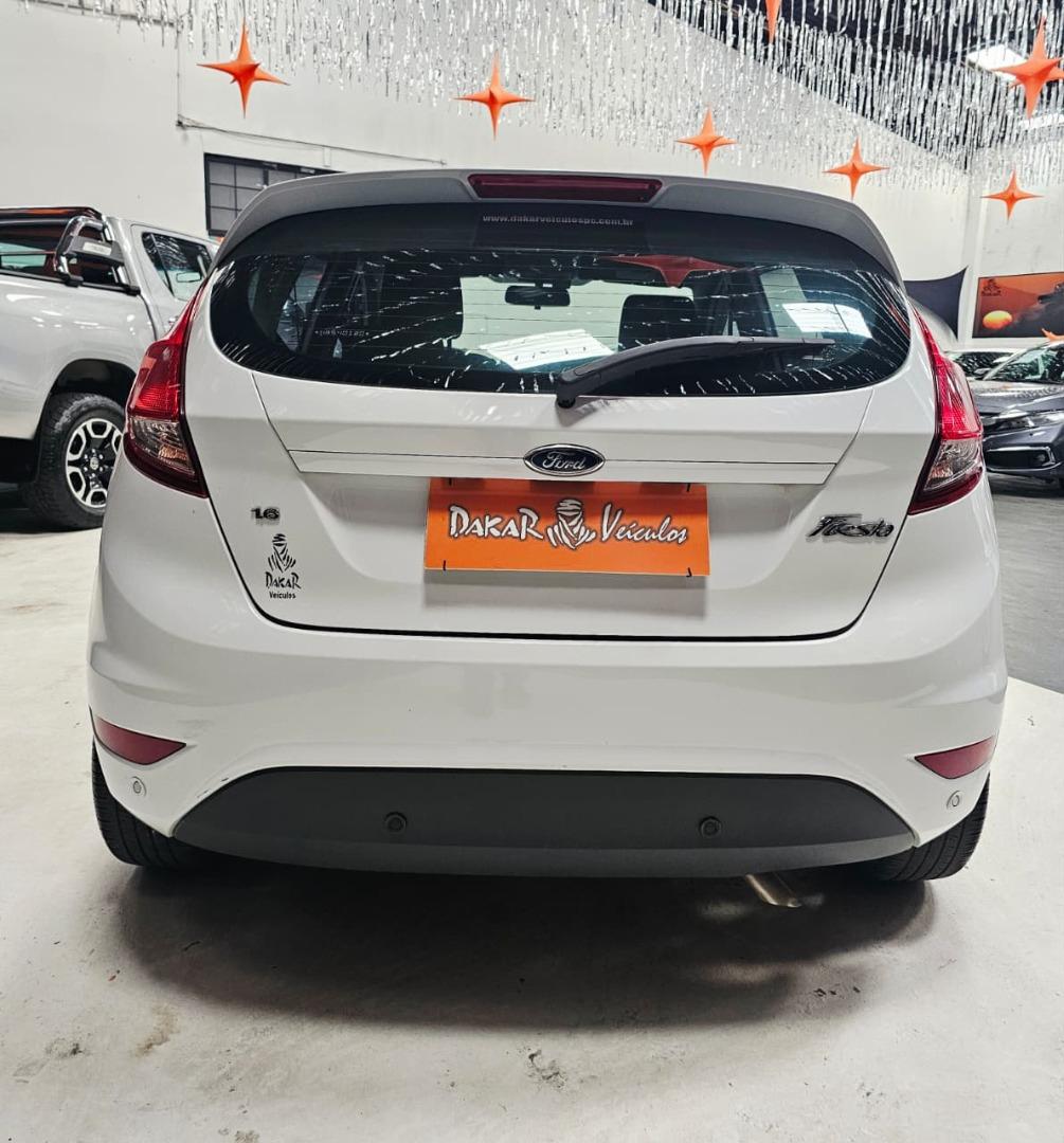 FORD Fiesta Sedan - Foto