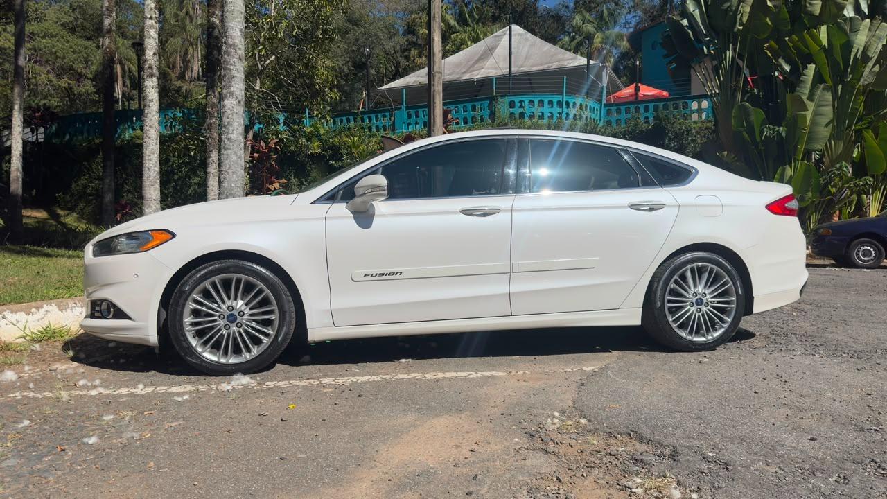 FORD Fusion - Foto
