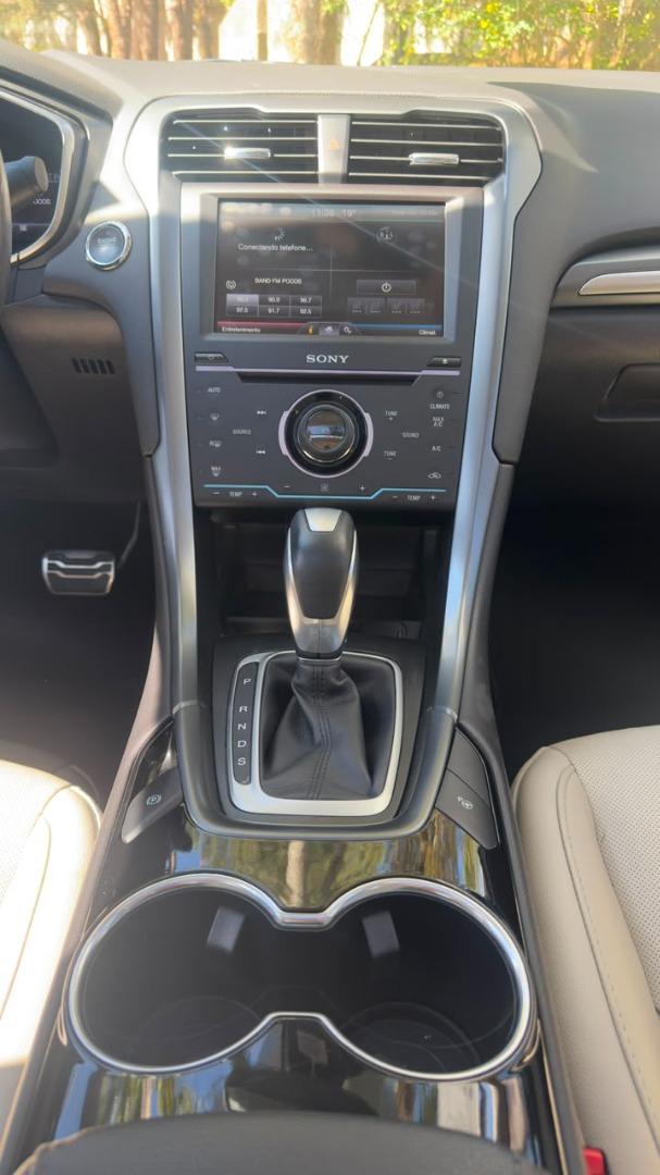 FORD Fusion - Foto