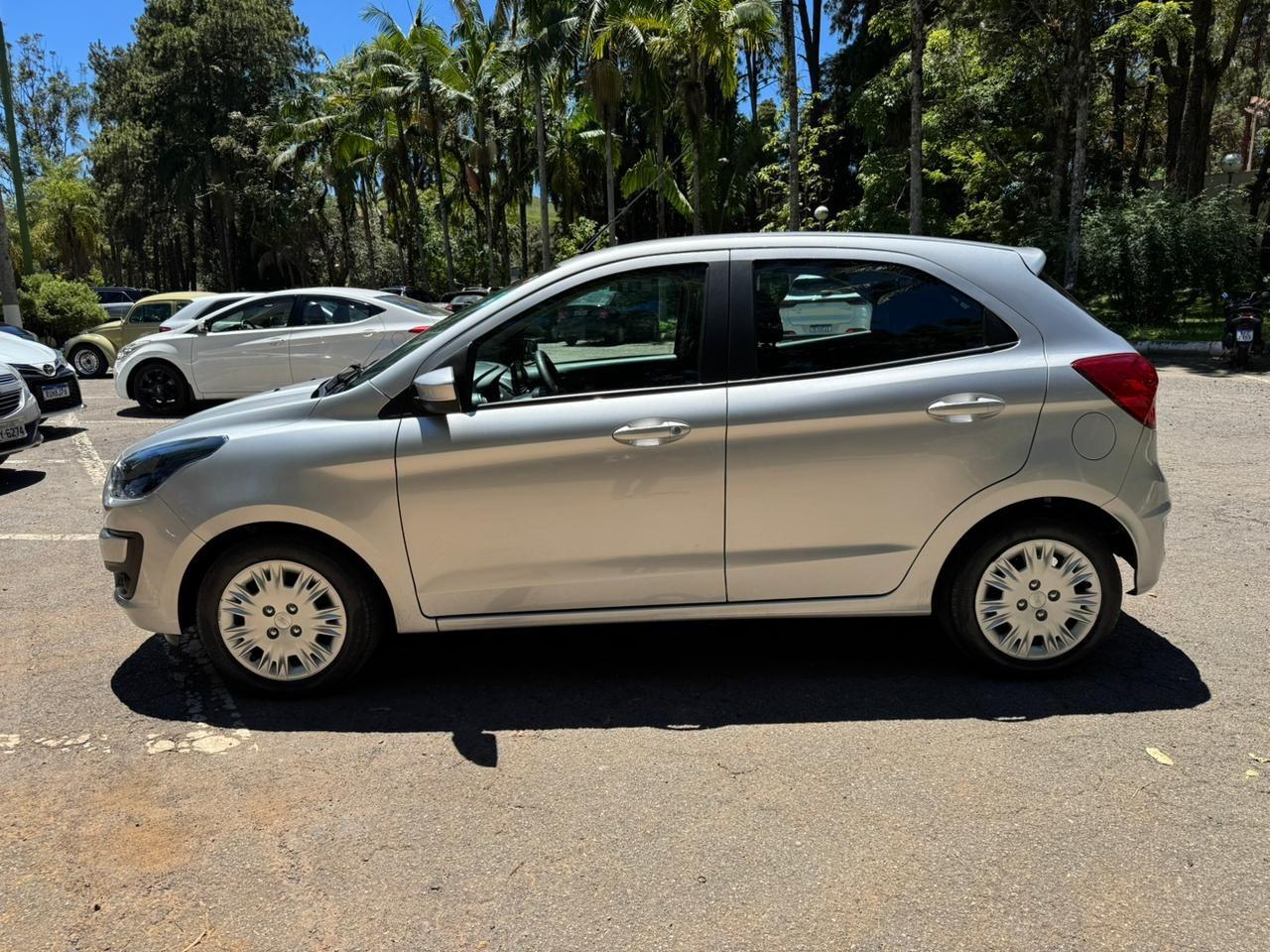 FORD Ka + Sedan - Foto