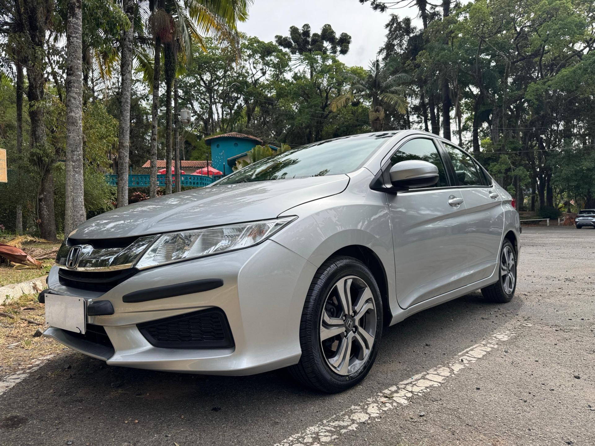 HONDA City Sedan - Foto