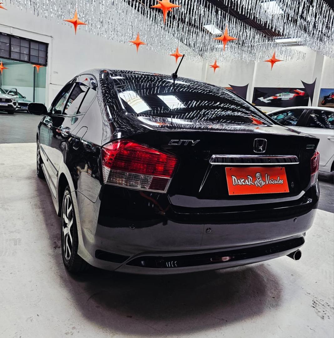 HONDA City Sedan - Foto