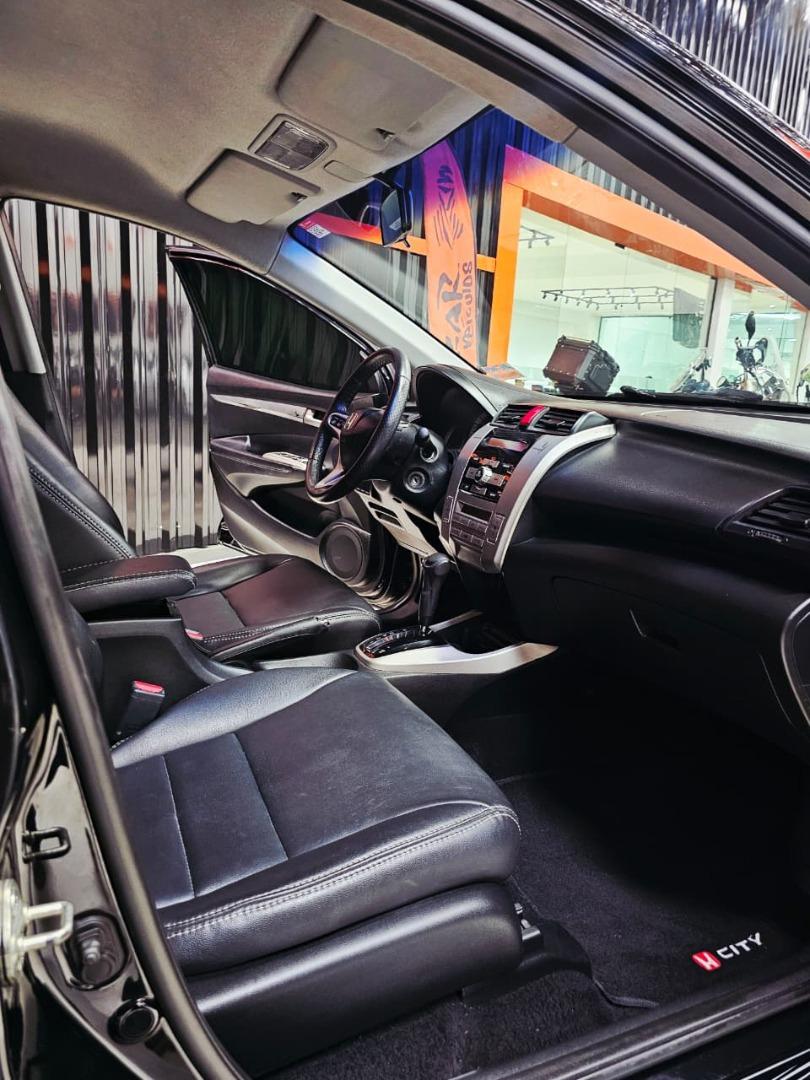 HONDA City Sedan - Foto