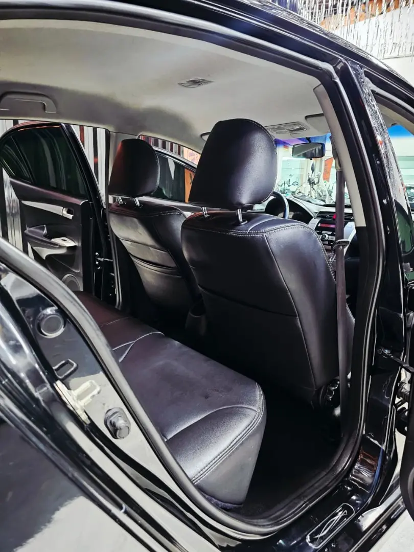 HONDA City Sedan - Foto