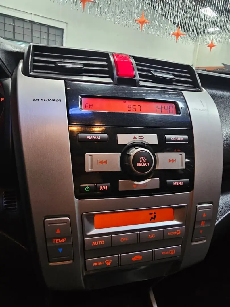 HONDA City Sedan - Foto