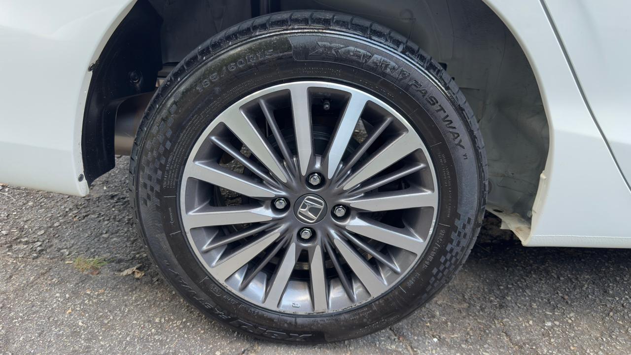 HONDA City Sedan - Foto