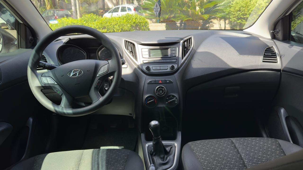 HYUNDAI HB 20 Hatch - Foto