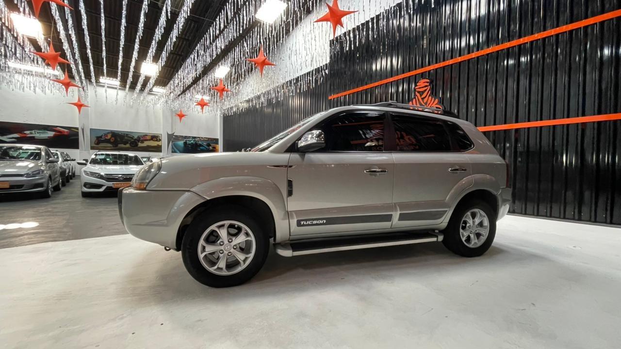 HYUNDAI Tucson - Foto
