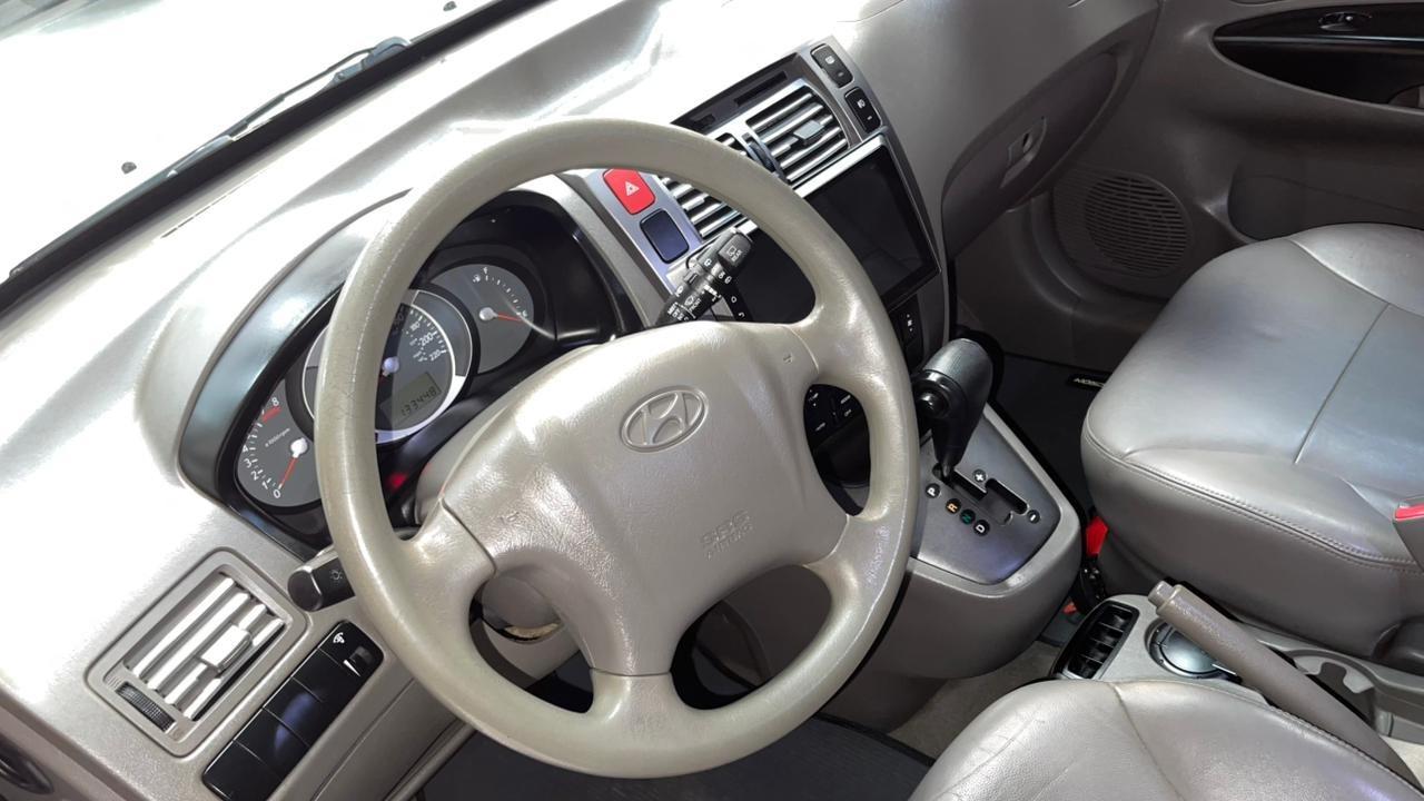HYUNDAI Tucson - Foto