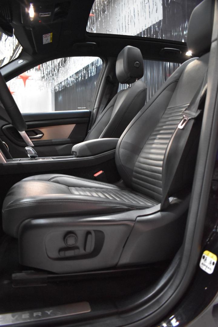 LAND ROVER Discovery Sport - Foto
