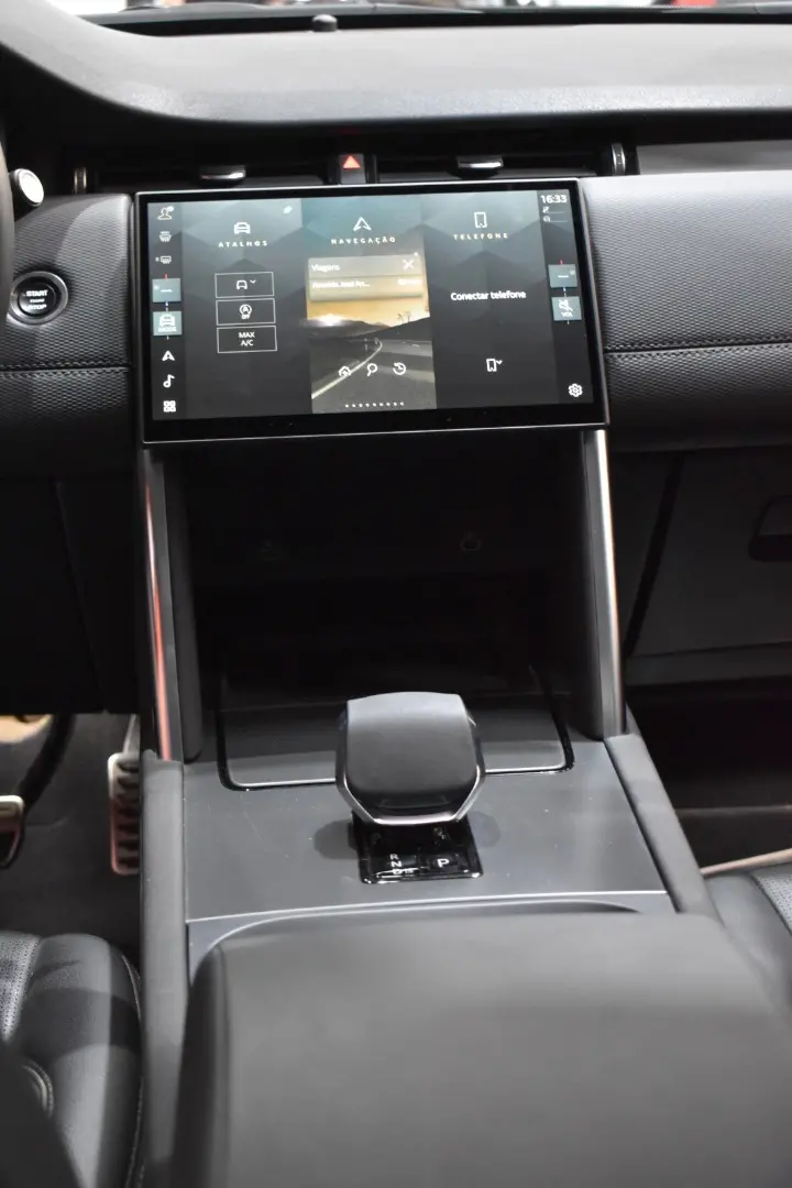 LAND ROVER Discovery Sport - Foto