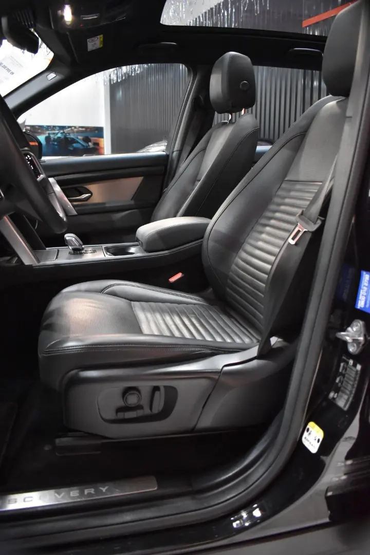 LAND ROVER Discovery Sport - Foto