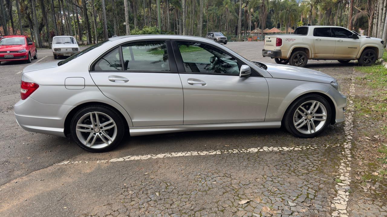 MERCEDES-BENZ C 180 - Foto