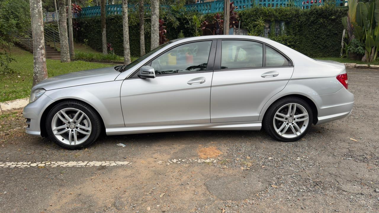 MERCEDES-BENZ C 180 - Foto