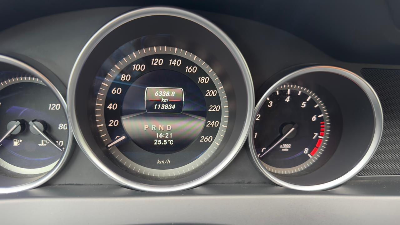 MERCEDES-BENZ C 180 - Foto