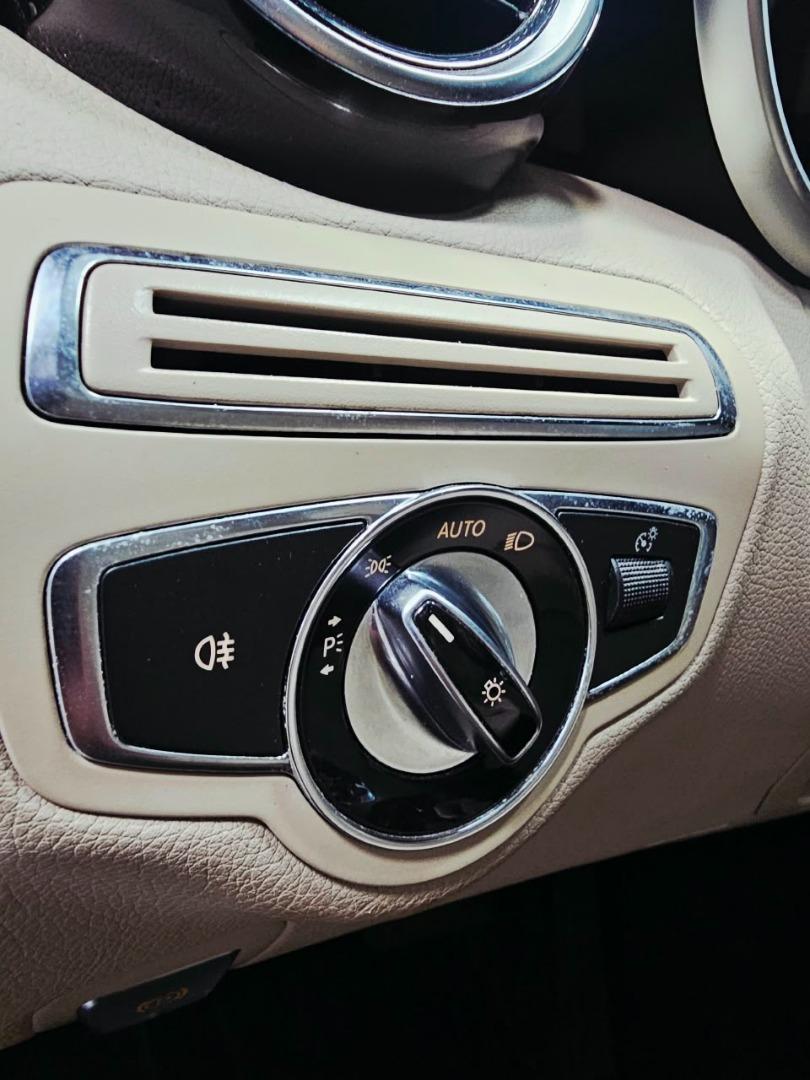 MERCEDES-BENZ C 200 - Foto