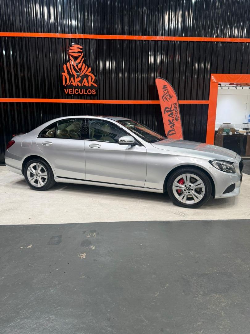 MERCEDES-BENZ C 250 - Foto