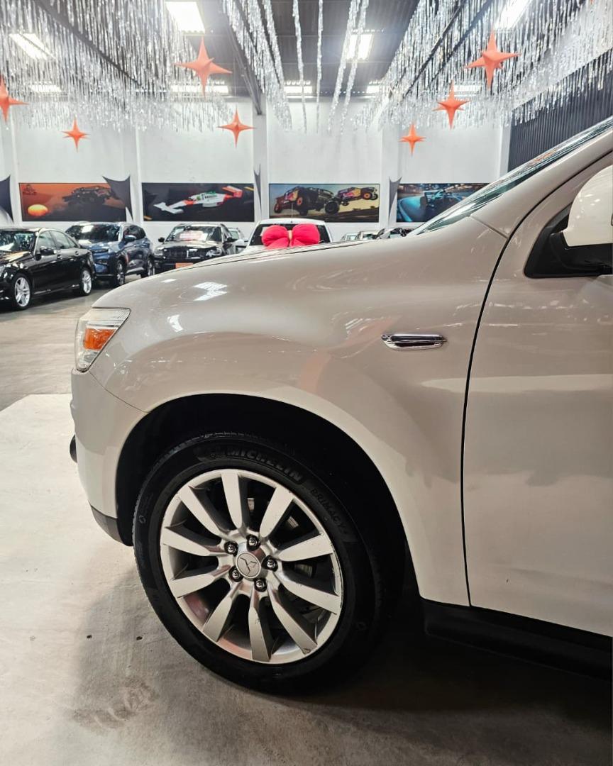 MITSUBISHI ASX - Foto
